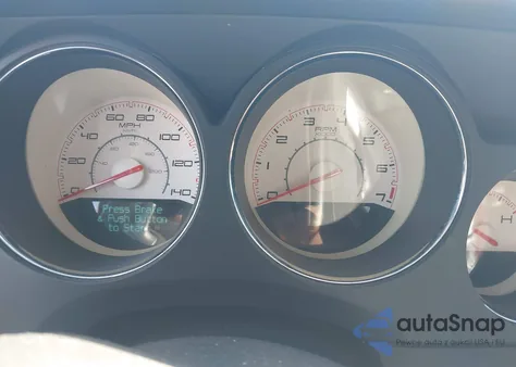 2013 Dodge Challenger Rallye Redline из США, поврежденный, VIN 2C3CDYAG2DH724029